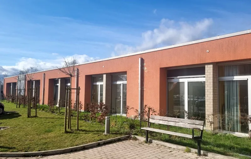 D&eacute;m&eacute;nagement de la policlinique Sainte-Marie vers la policlinique la Roseraie &agrave; Ciney